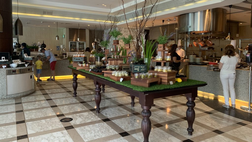 Waldorf Astoria Dubai The Palm Jumeirah Frühstück Restaurants