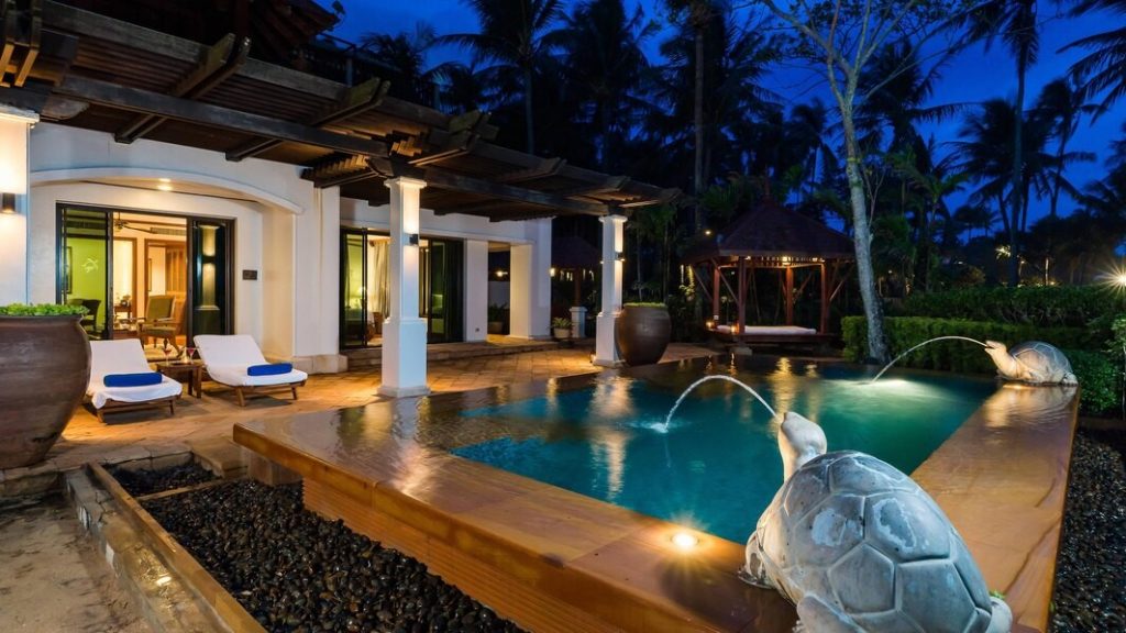 Phuket Suite