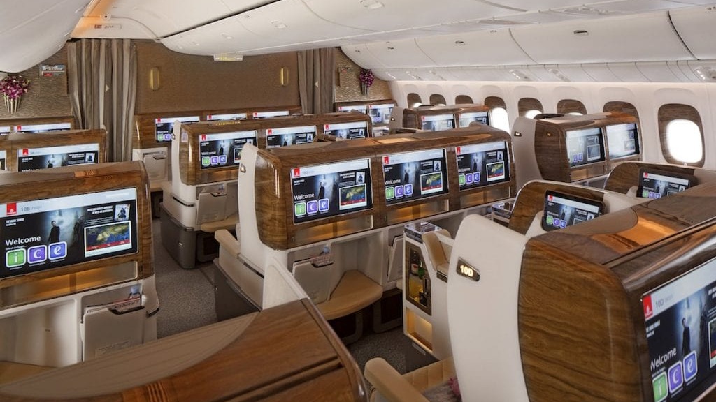 Emirates Neue Business Class Cabin On Boeing 777 300ER 2 1024x683 Cropped