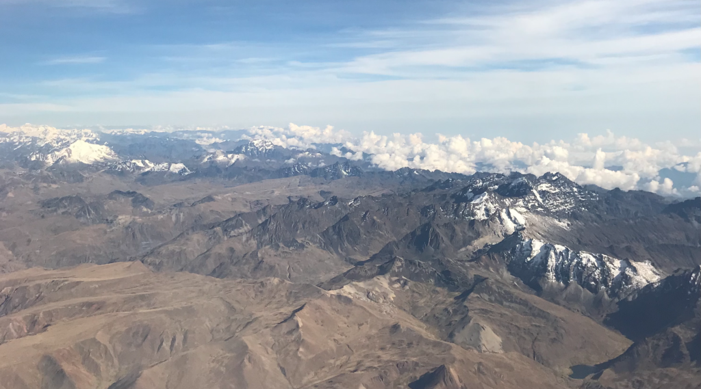Ausblick Bolivien aus Amaszonas Flugzeug