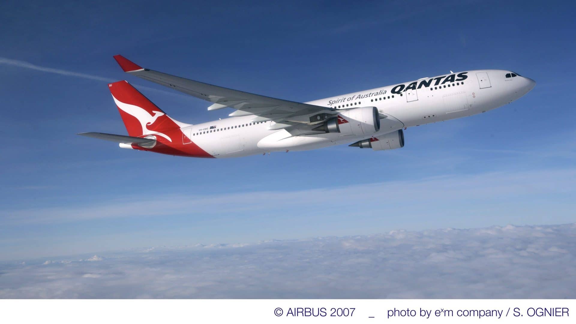 Qantas Airbus A330 200