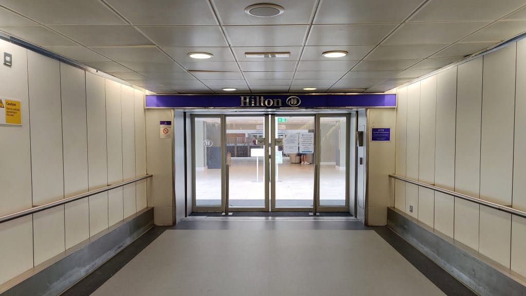 Hilton London Gatwick Airport Eingang