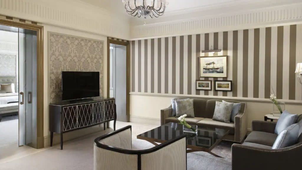 Habtoor Palace Dubai Diplomat Suite Wohnzimmer