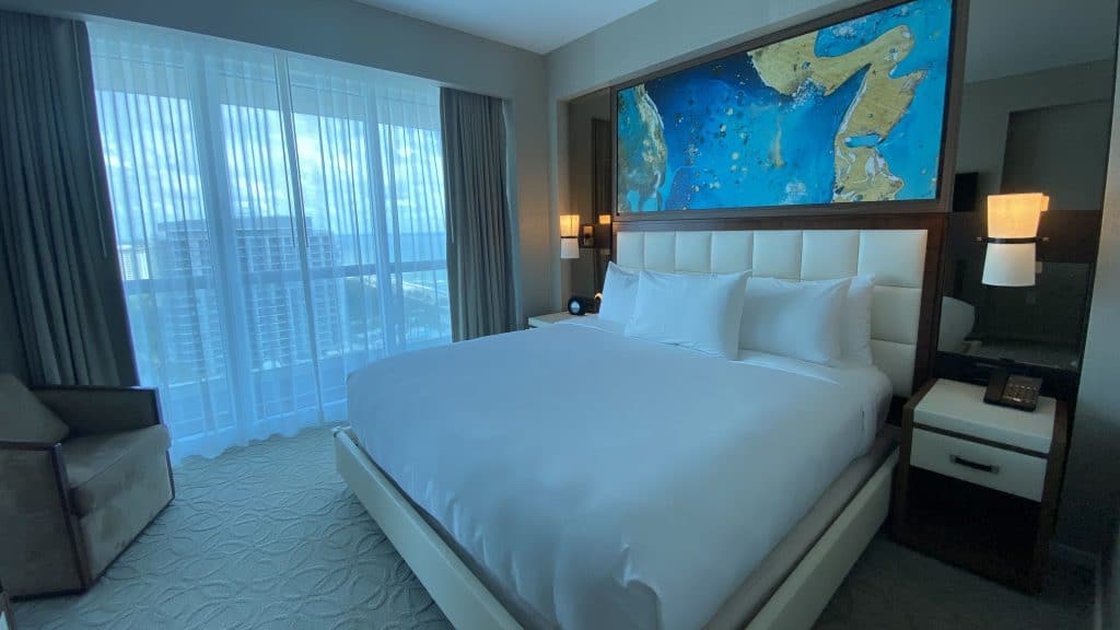 Conrad Fort Lauderdale Beach Suite Schlafzimmer