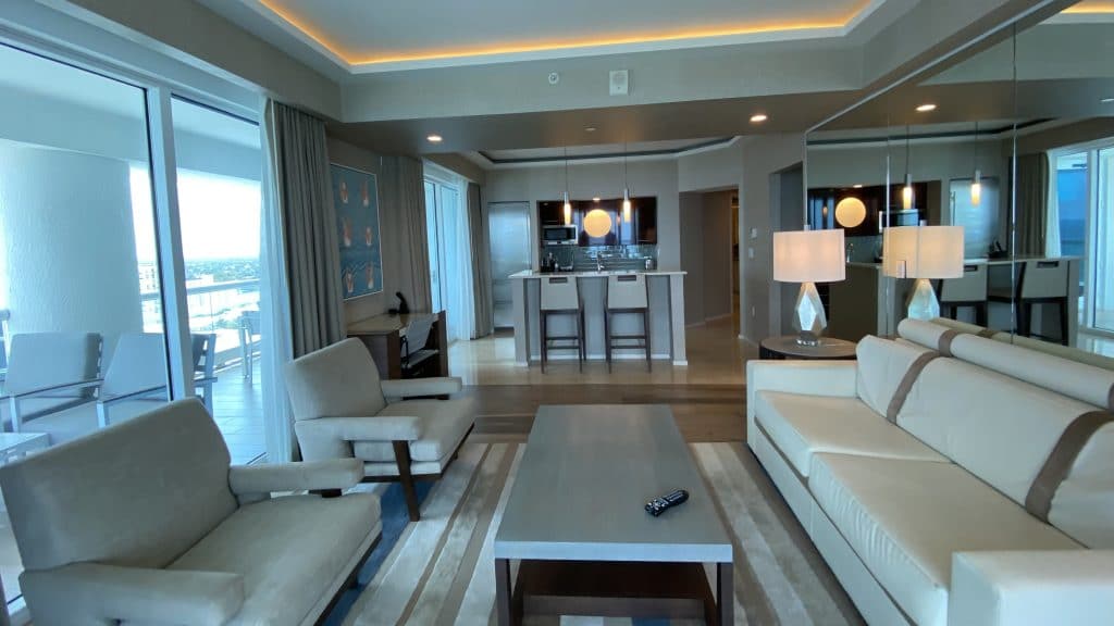 Conrad Fort Lauderdale Beach Suite Wohnzimmer