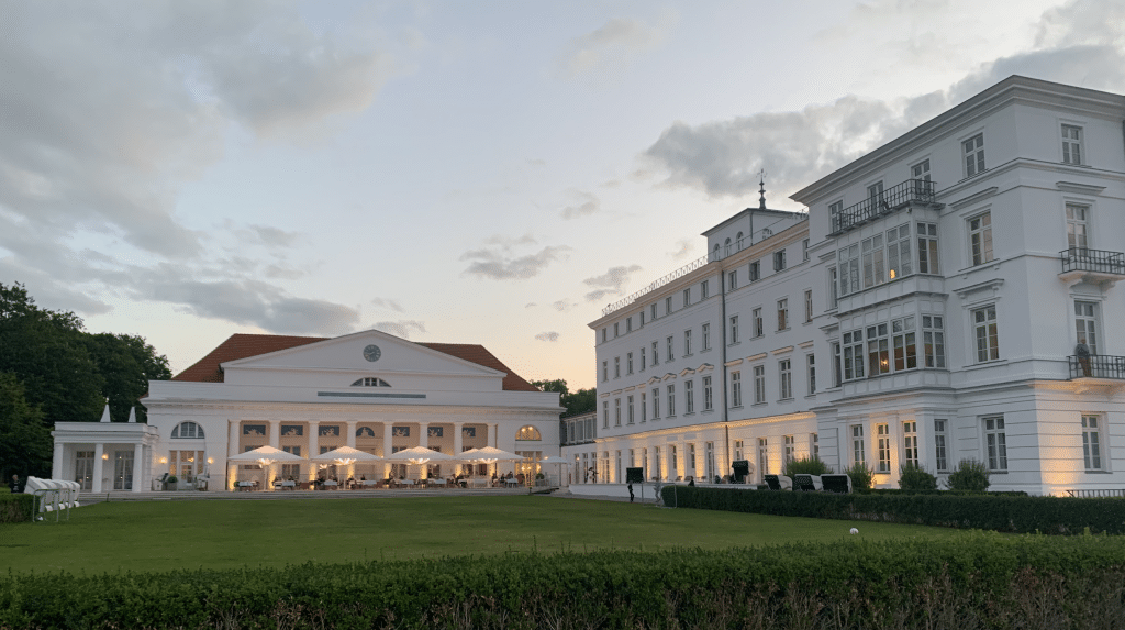 Grand Hotel Heiligendamm, Kurhaus 1