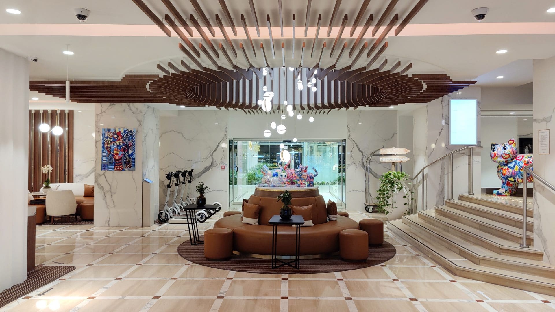 Hotel Barriere Le Gray D'Albion Cannes Lobby