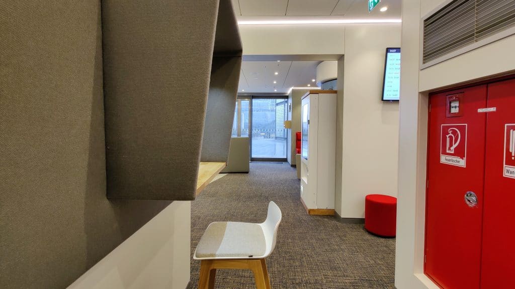 Arbeitsbereich in der DB Lounge Berlin