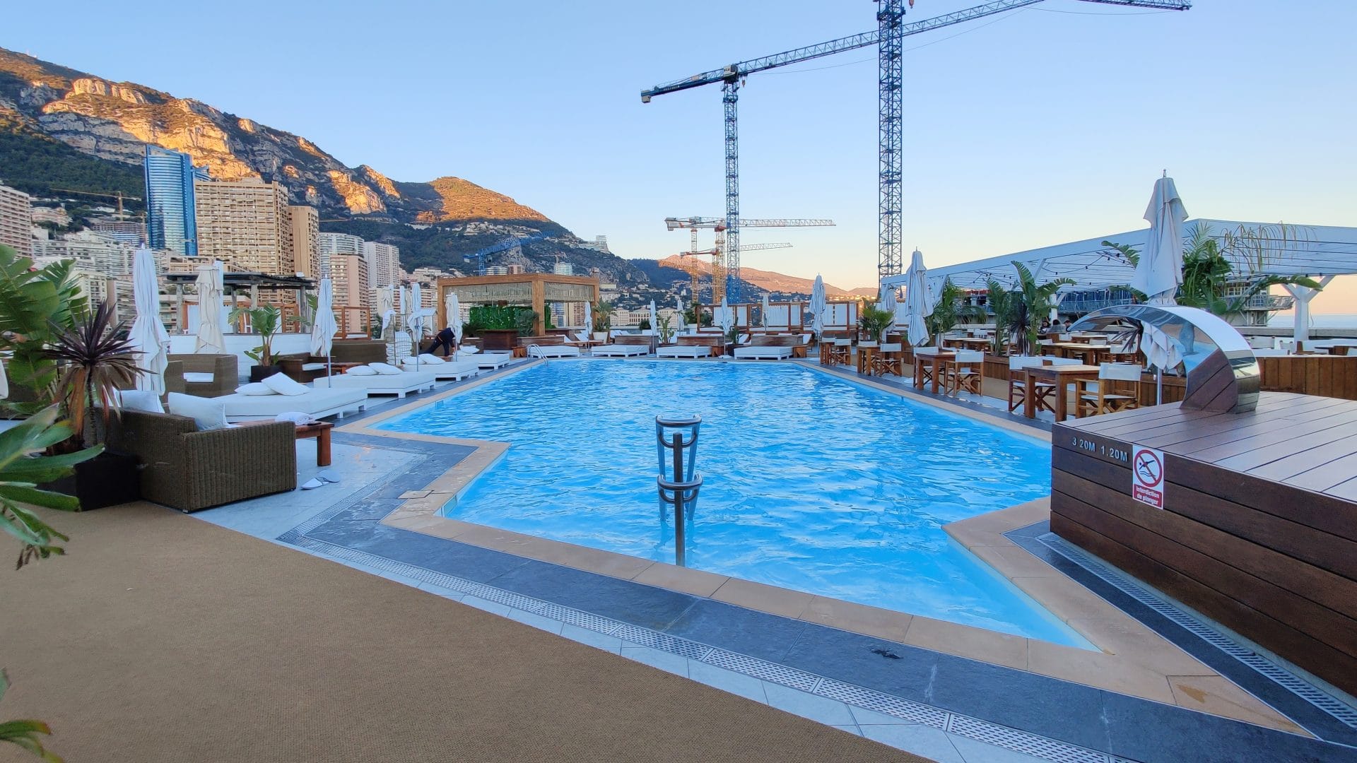 Fairmont Monte Carlo Rooftop Pool 7