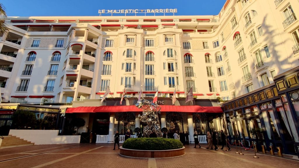 Hotel Le Majestic Barriere Cannes Gebaeude 2