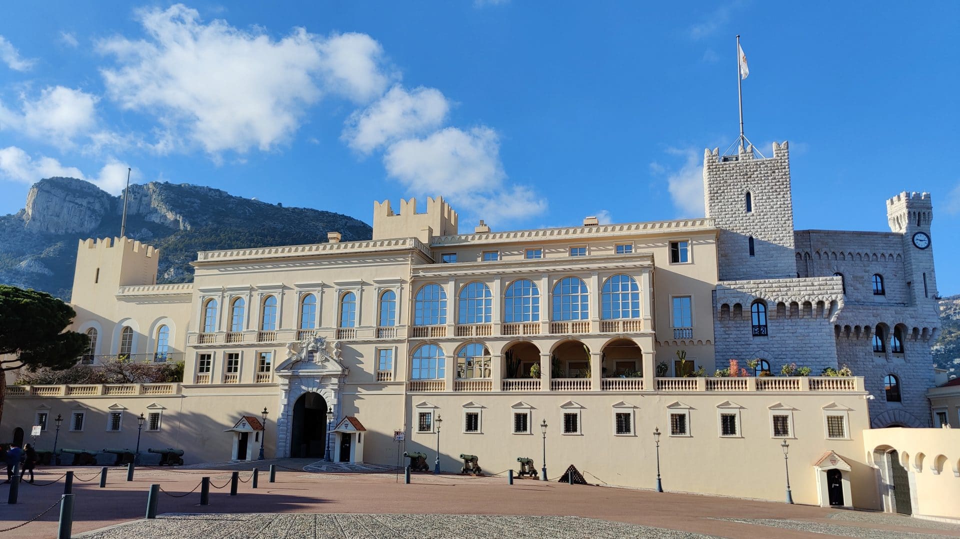 Le Palais Des Princes Monaco 3