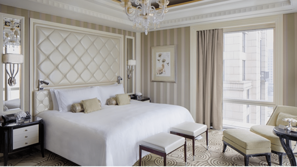Peninsula Shanghai Suite Schlafzimmer