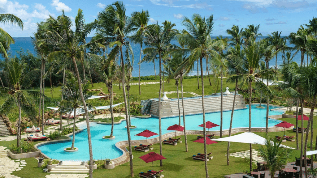Shangri La´s Hambantota Golf Resort Pool 1 