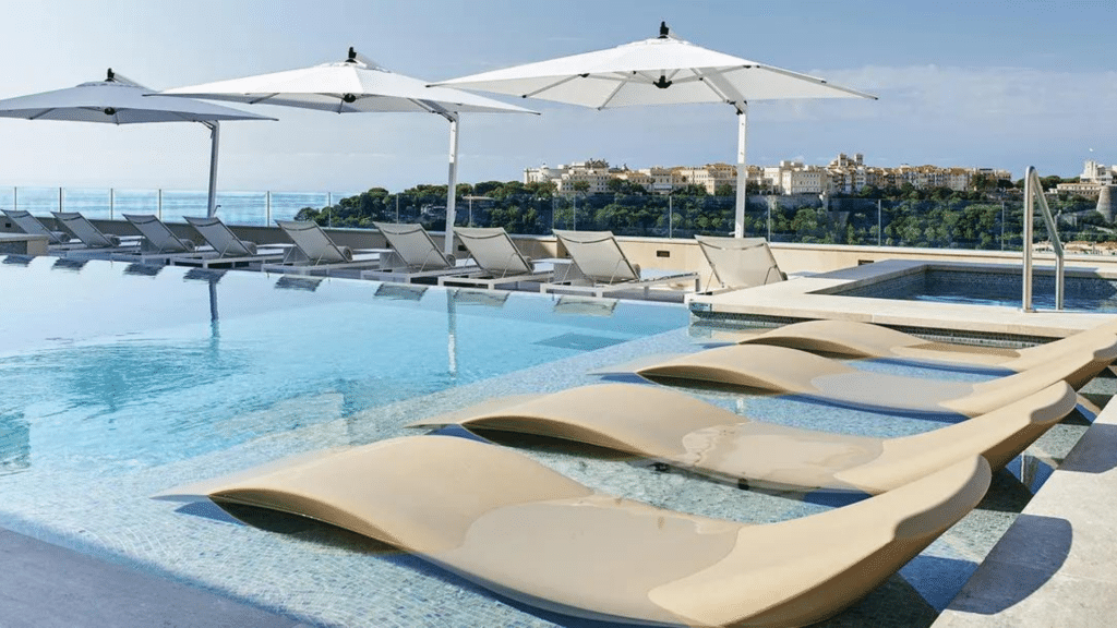 Hotel De Paris Monte Carlo Wellness Sky Club 1 1