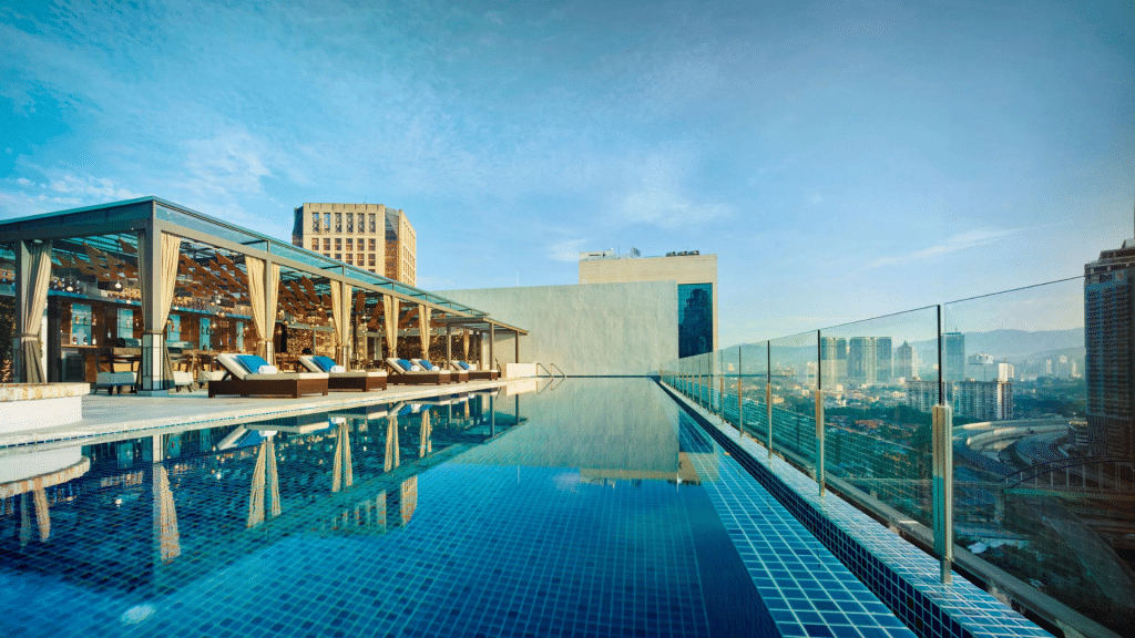 Hotel Stripes Kuala Lumpur Pool 1