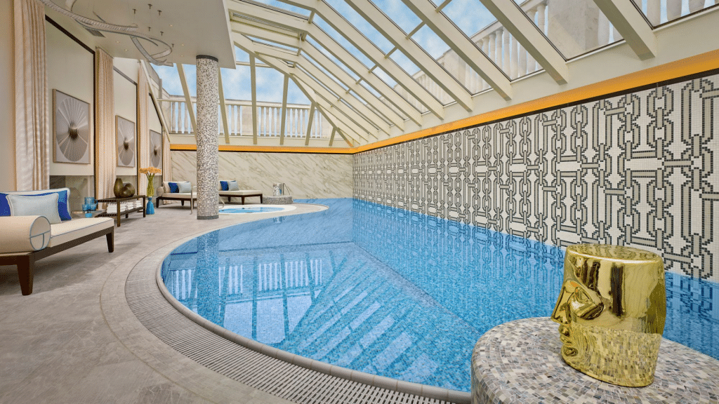 The Ritz Carlton Budapest Pool