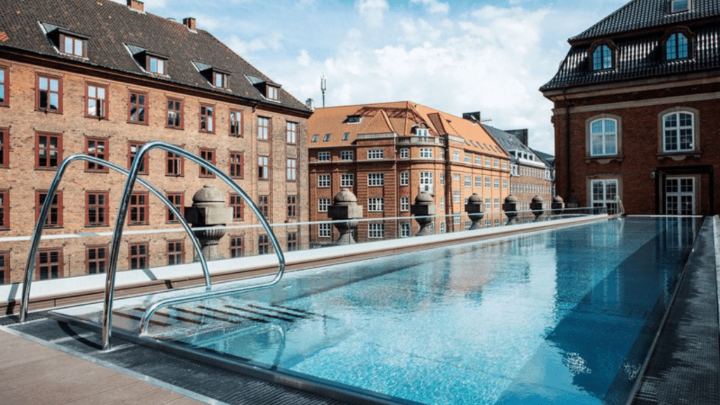Villa Kopenhagen Rooftop Pool