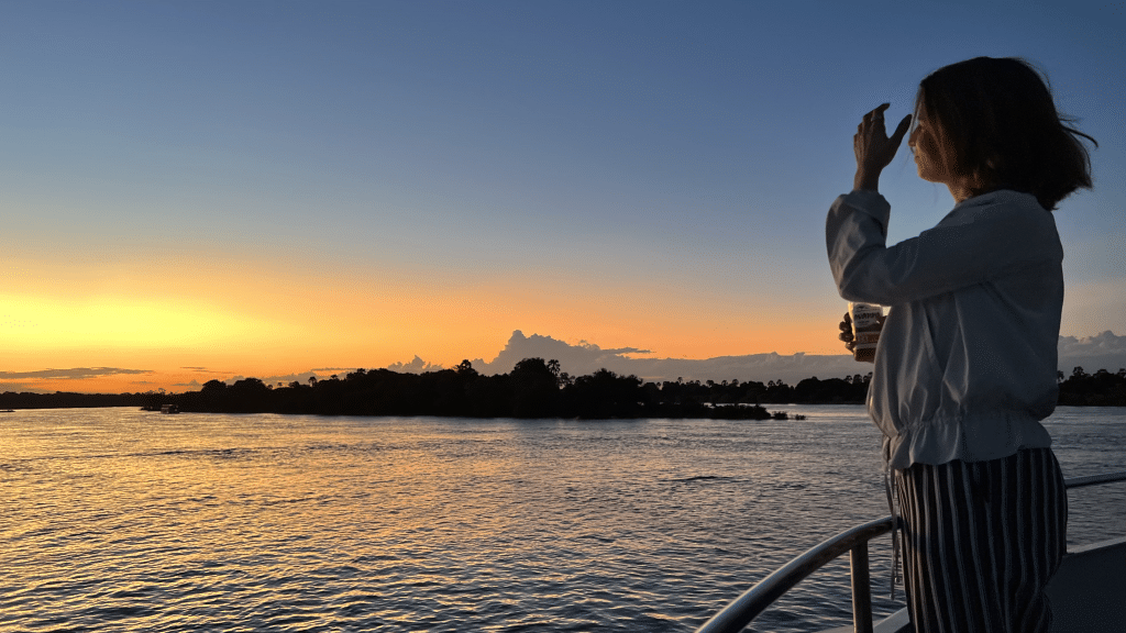 Anna Zambezi River Cruise Sonnenuntergang