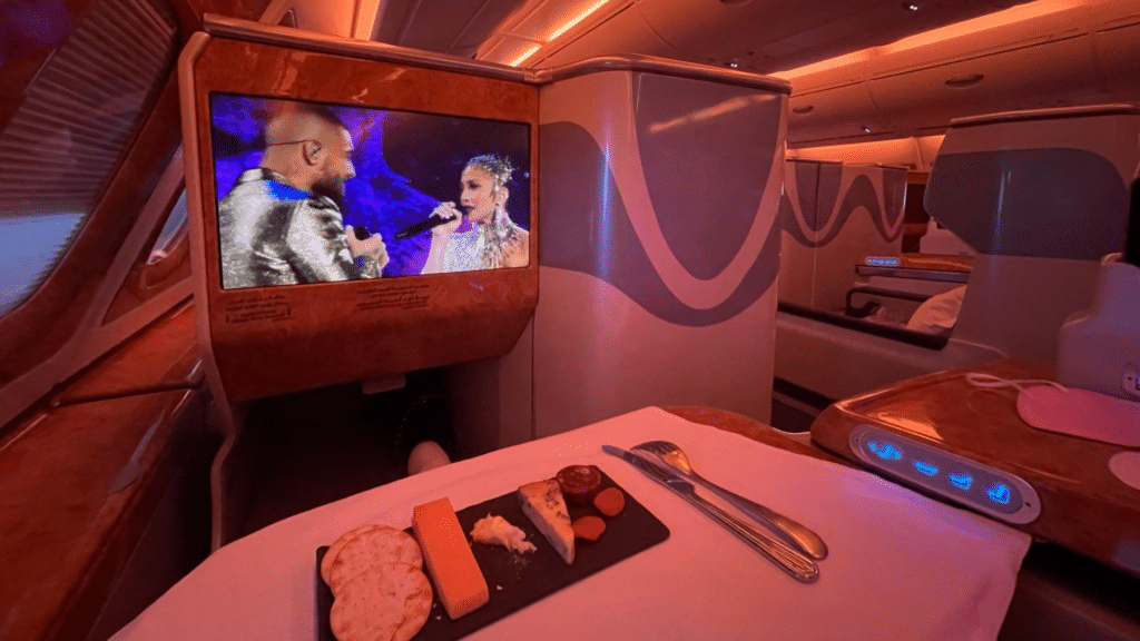Emirates Business Class Airbus A380 Muenchen Dessert
