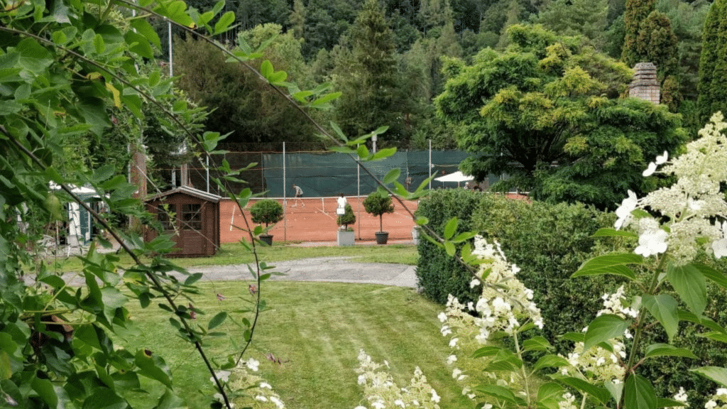 Victoria Jungfrau Grandhotel Interlaken Tennisanlage