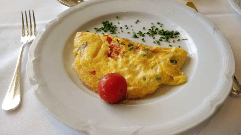 Victoria Jungfrau Grandhotel Interlaken Frühstück Omelette