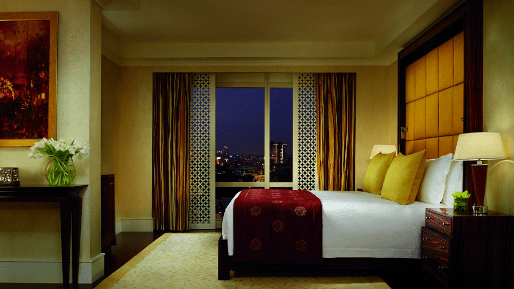 The Ritz Carlton Bangalore Gaestezimmer