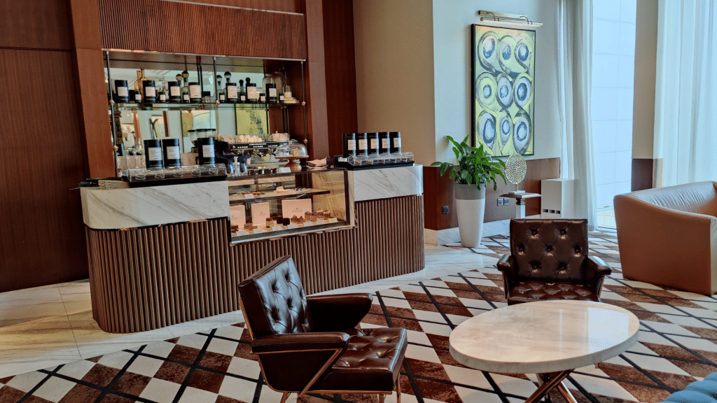 Café im Waldorf Astoria Dubai DIFC 