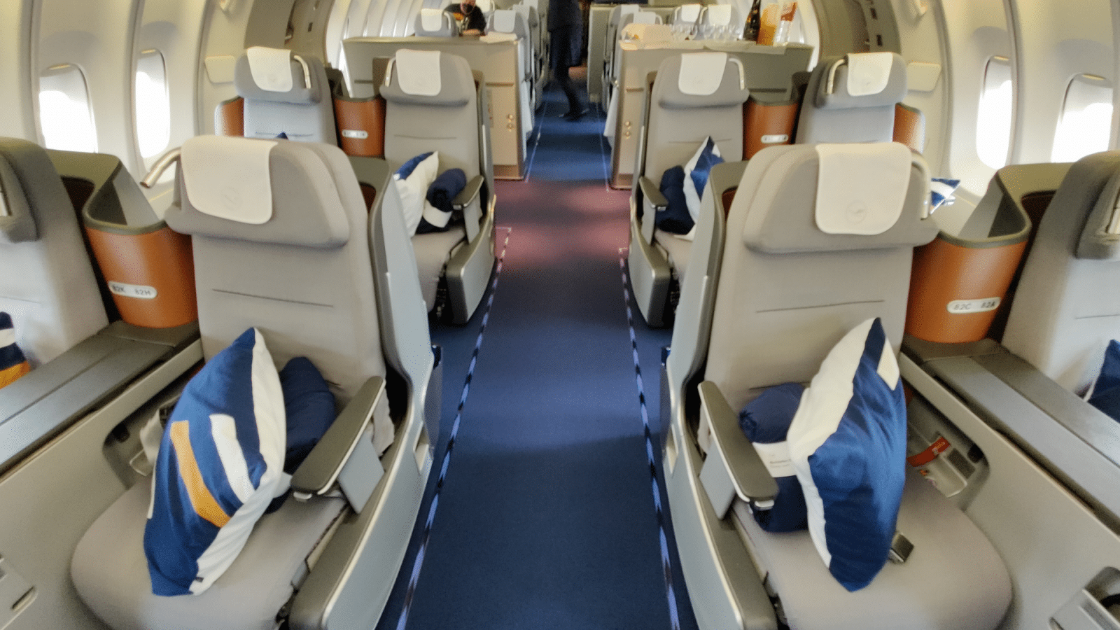 Review Lufthansa Business Class Boeing 747 400