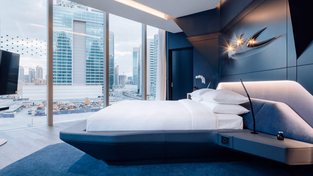 ME Dubai ME Suite Schlafzimmer