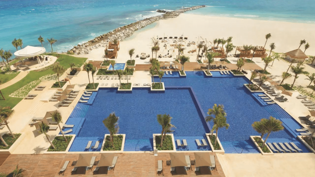 Hyatt Ziva Cancun Pool