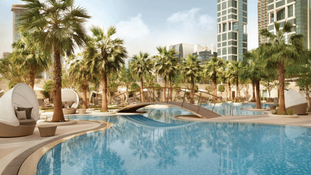 Jwmarriott Marquis Citycentre Doha Pool