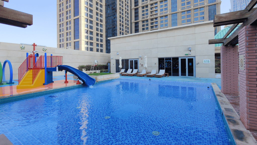 Kinderpool im Habtoor Palace Dubai 