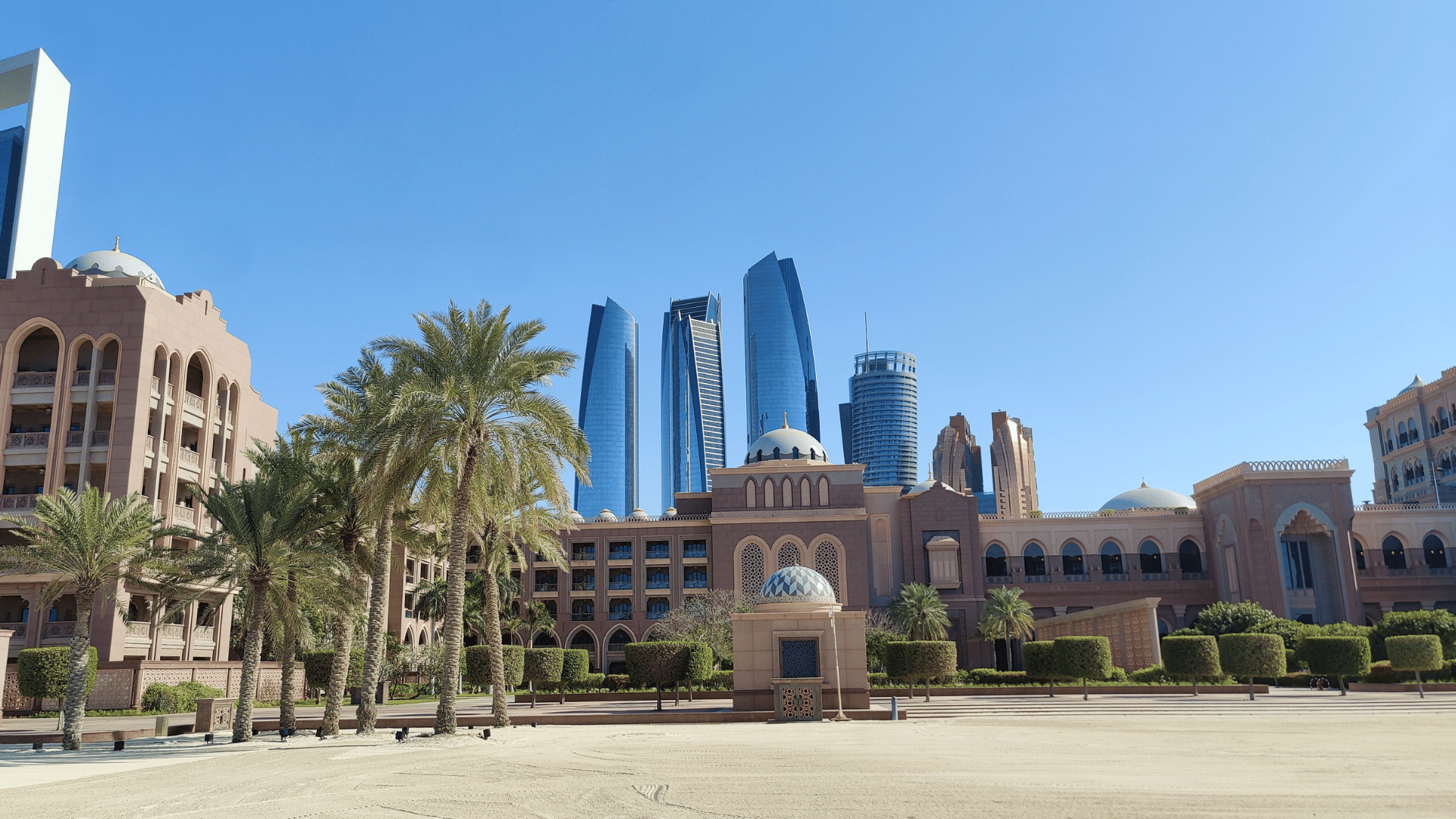 Strand Mit Blick Auf Das Mandarin Oriental Emirates Palace Abu Dhabi