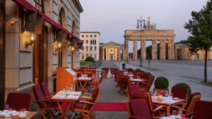 Adlon Kempinski Berlin Restaurant Aussenbereich
