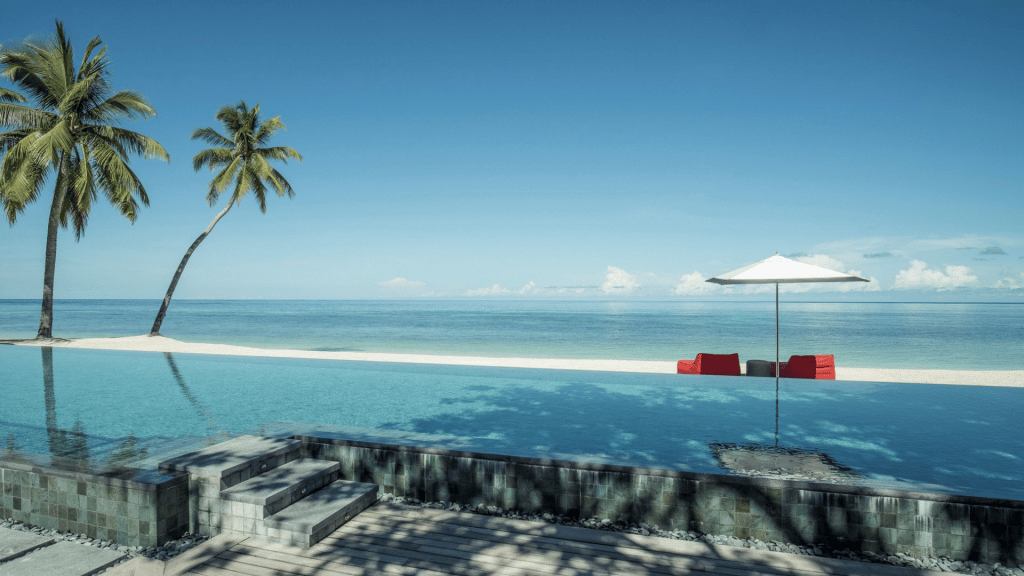 Four Seasons Resort Seychelles At Desroches Island Infinity Pool