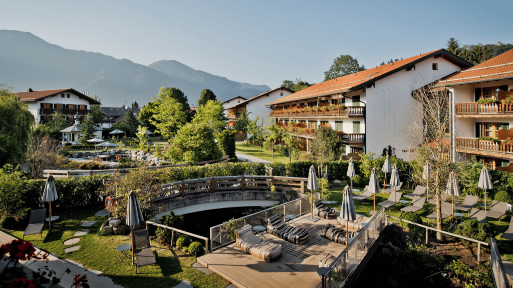 Hotel Bachmair Weissach Aussenansicht