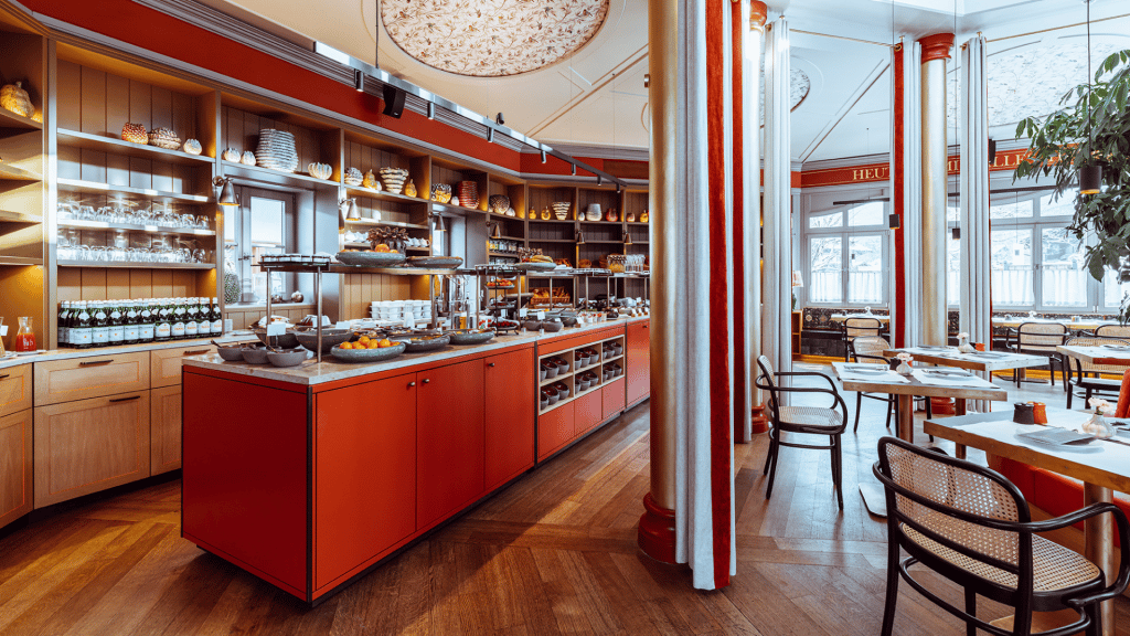 Hotel Bachmair Weissach Fruehstueck Pavillon