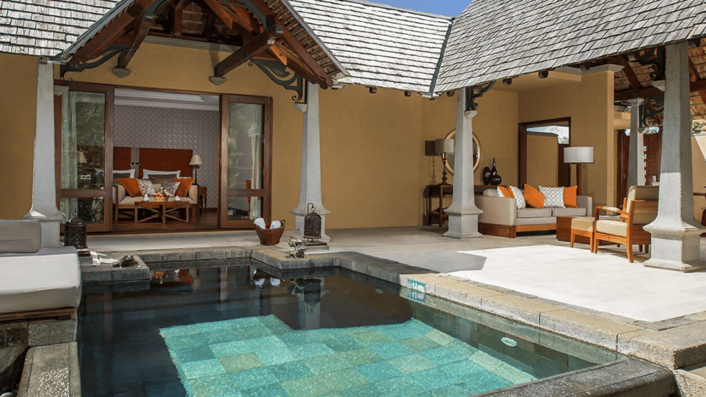Maradiva Villa Resort Mauritius Pool