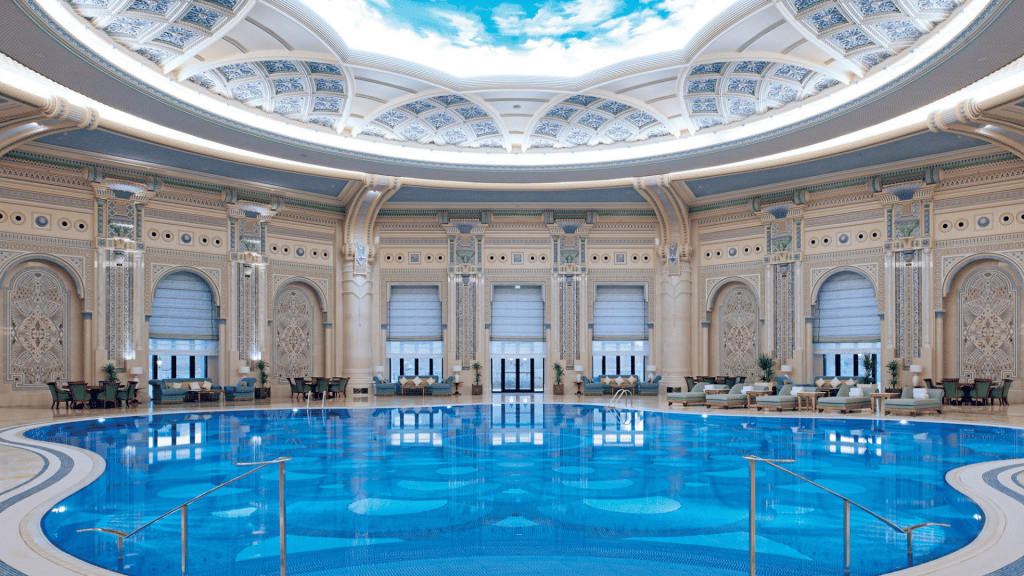 Ritz Carlton Riad Pool