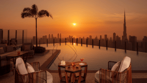 Sls Dubai Hotel And Residences Rooftop Pool Sonnenuntergang