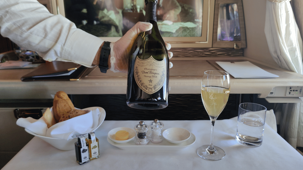 Dom Perignon Champagner als Begrueßung 