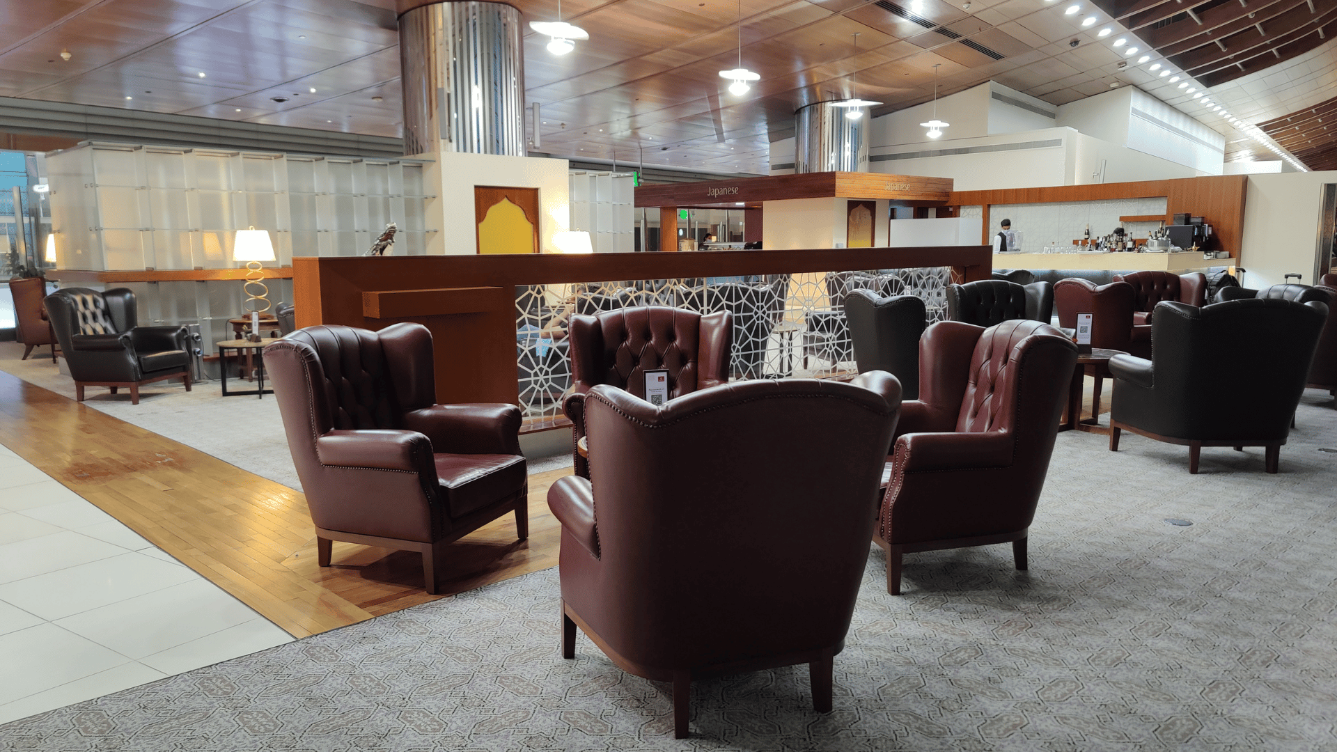 Review: Emirates First Class Lounge Dubai B