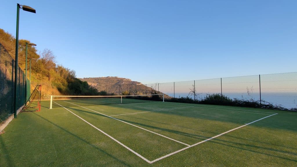 Tennisplatz im Hotel Les Terrasses d’Eze 