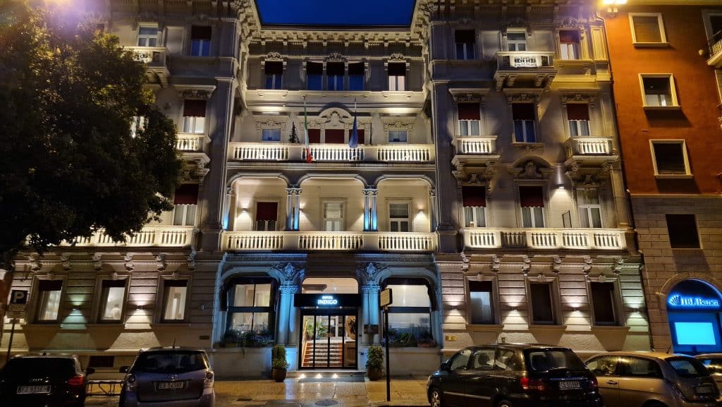 Hotel Indigo Verona Bei Nacht