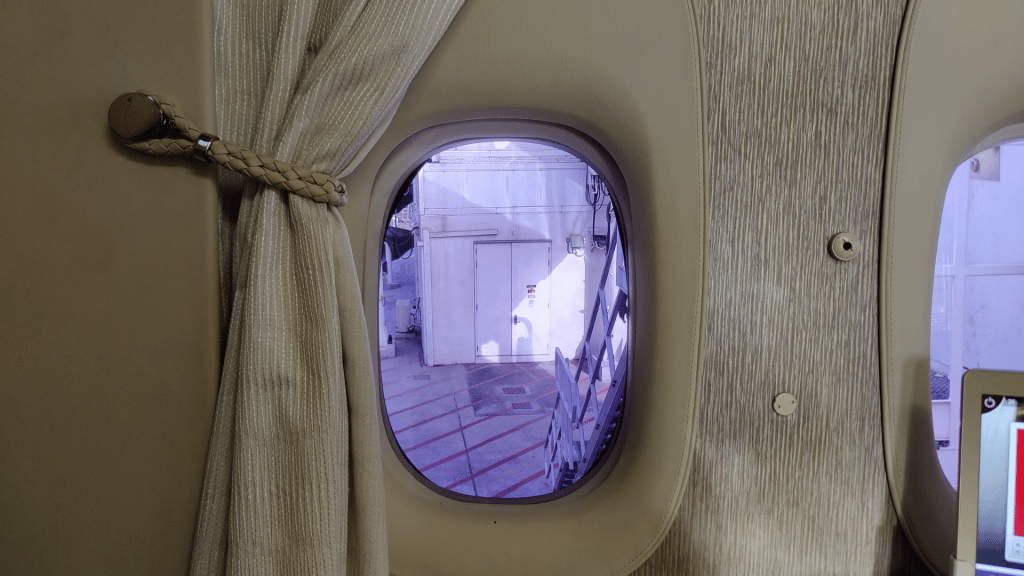 Virtuelles Fenster in der Emirates First Class Boeing 777