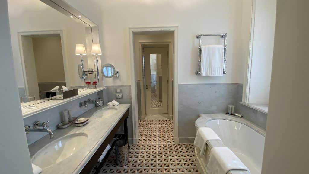 Badezimmer in der Suite Villa Igiea Palermo