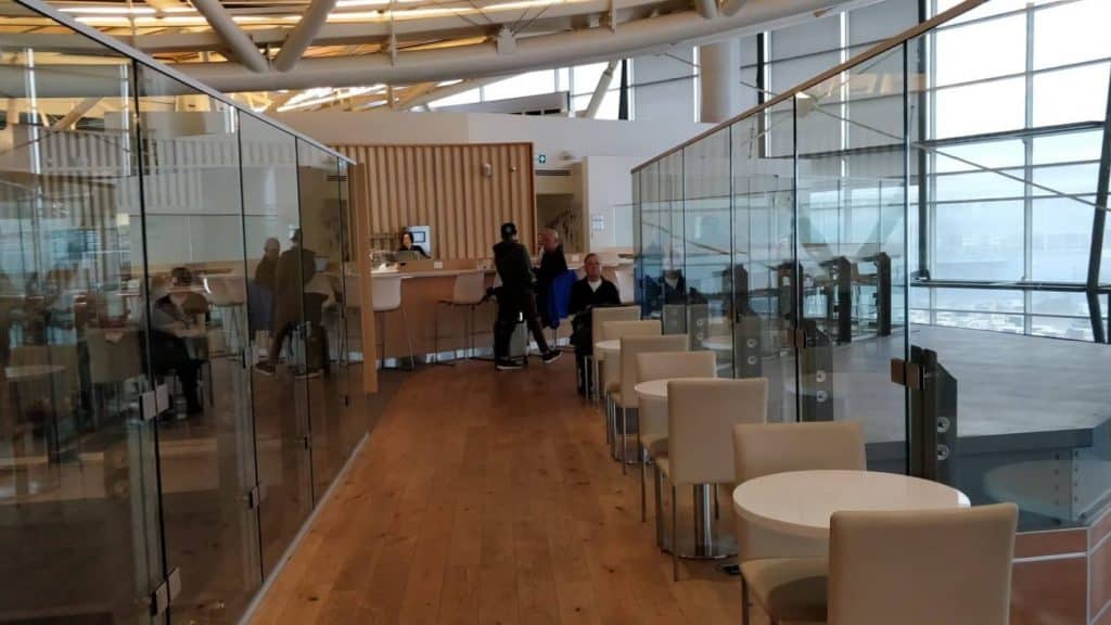Skyteam Lounge Vancouver Layout 5