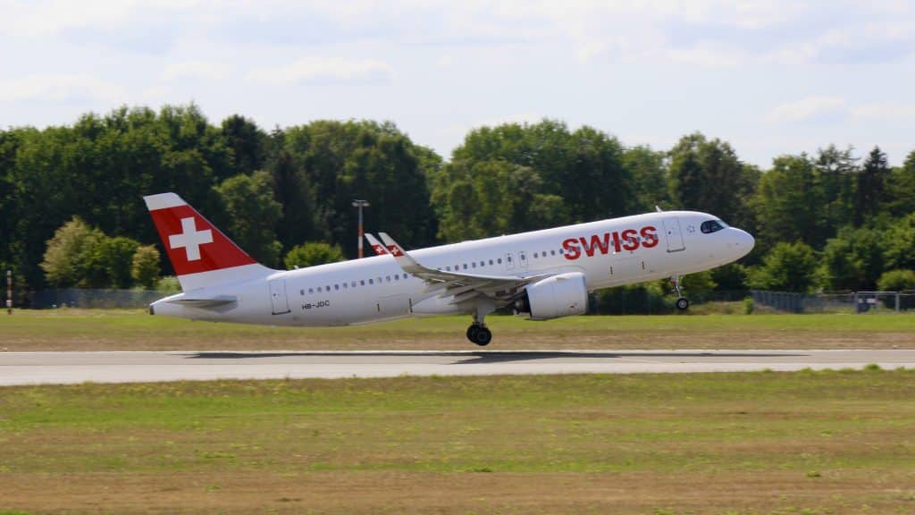 Swiss Airbus A220 Start