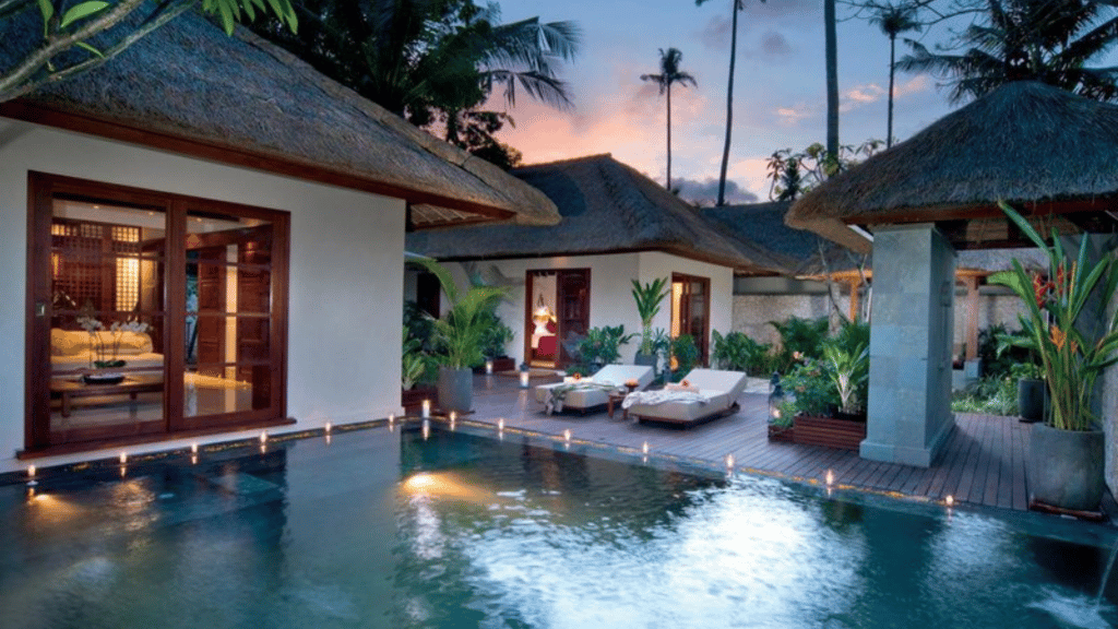 Belmond Jimbaran Puri Bali Romantischer Pool
