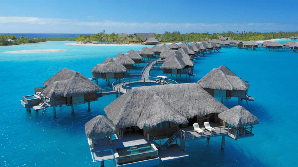 Four Seasons Resort Bora Bora Bungalow Aussenansicht 1